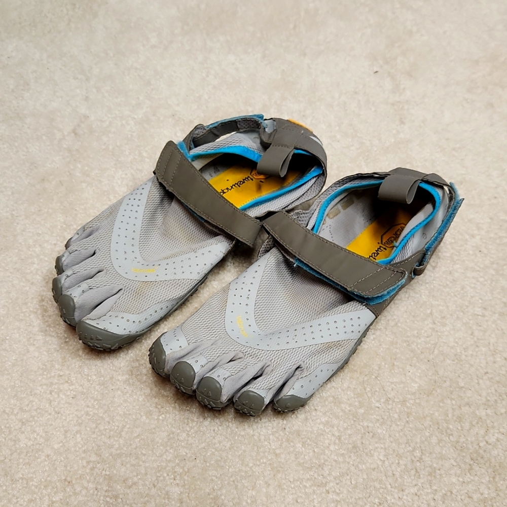 Vibram Megagrip Five Fingers Toe Shoes 40